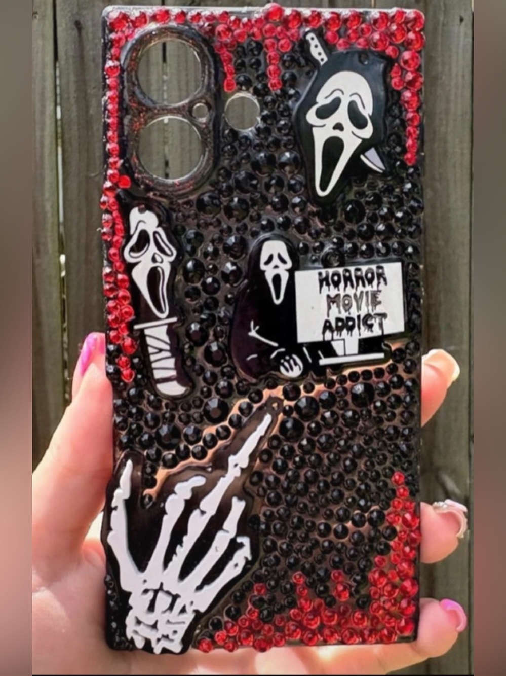 iPhone 17 scream case